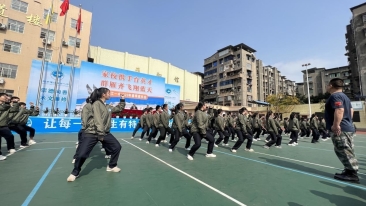 大鸡巴草骚逼淫妻1P露出真空Q3057209013雁江教育 | “一校一品”特色教育 “点亮”多彩校园